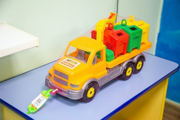 В "Доброй комнате" Коломенской больницы появились новые игрушки