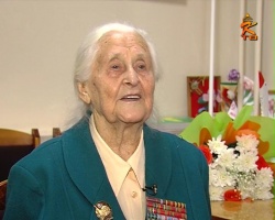 Ветеран двух войн, лейтенант медицинской службы Анна Ивановна Самардакова отметила 95-летие