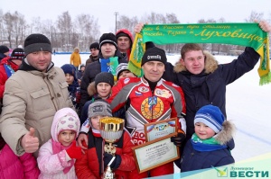 Мотогонщик Сергей Макаров победил на турнире памяти Владимира Цыброва