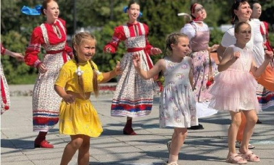 Это территория детства!