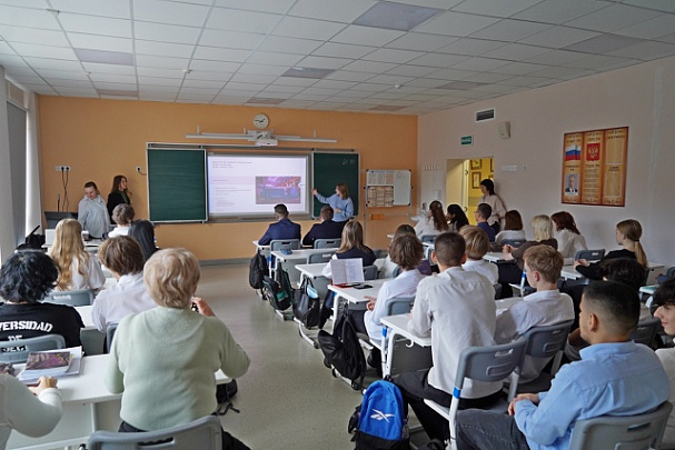 Акцию "Неделя без турникетов" проводит Коломенский завод