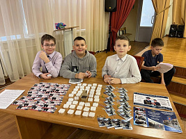 В Коломне сотрудница полиции провела в школе Урок мужества