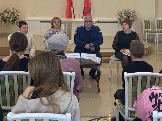 Правовая поддержка Луховицким семьям  