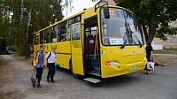 В Непецинскую школу прибыл новый автобус