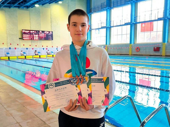 Успех луховицких пловцов на фестивале "Спортивный дельфин" 