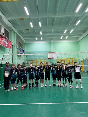 Коломенцы приняли участие в турнире по волейболу