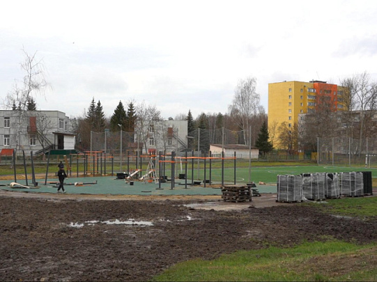 В Егорьевской школе №1 откроют новую воркаут-площадку