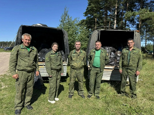 В Луховицах на территории Чернореченского участкового лесничества прошёл субботник