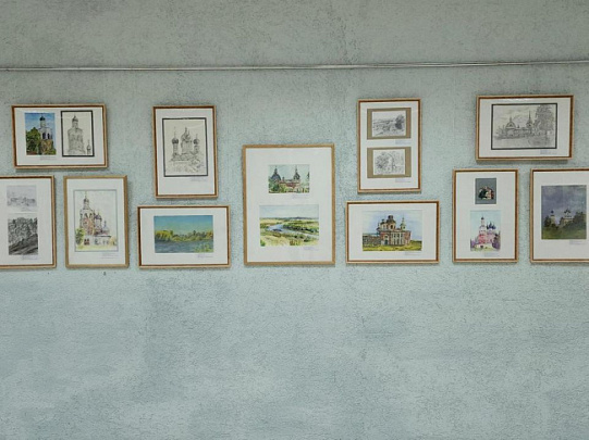 Выставка работ по итогам проекта "Славим малую родину"