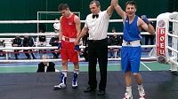 Коломенец Руслан Пулатов стал победителем первенства МО по боксу