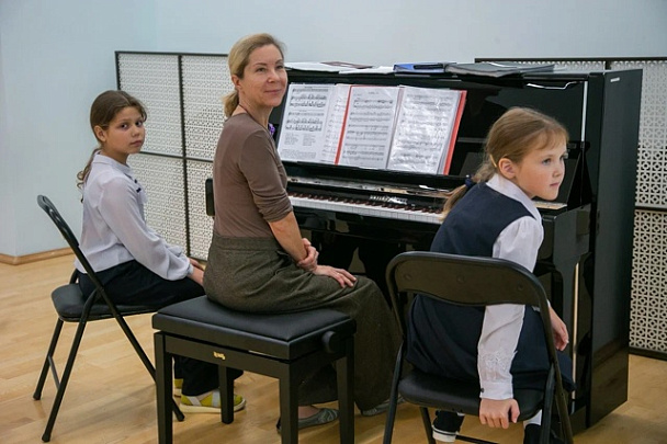 В озёрской детской школе искусств обновляют материально-техническую базу