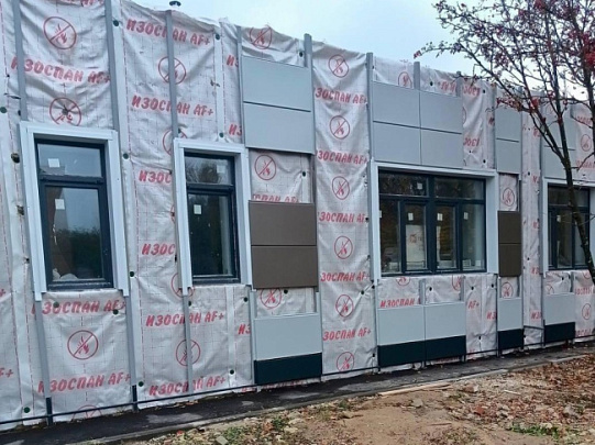 В Иванове продолжается капитальный ремонт ФАПа