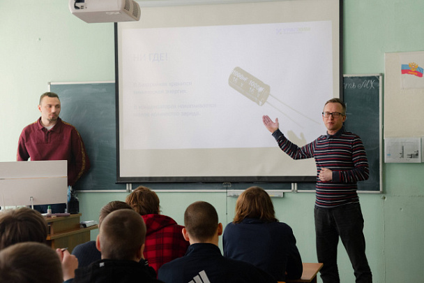 Сотрудники филиала «ВМУ» провели серию профориентационных мероприятий