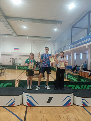 Коломенцы приняли участие в турнире по настольному теннису