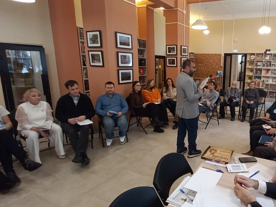 Поэтический батл прошёл в Центральной библиотеке им. Инны Гофф в Воскресенске