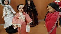 Куклы расскажут историю моды