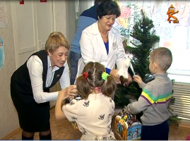 Новогодний праздник для детей в Коломенской ЦРБ
