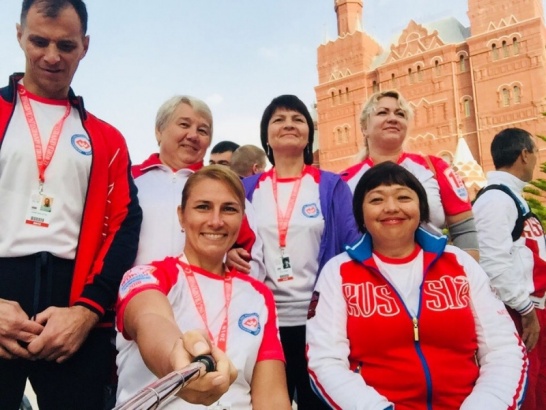 Жительница Белозерского стала чемпионкой мира по армрестлингу