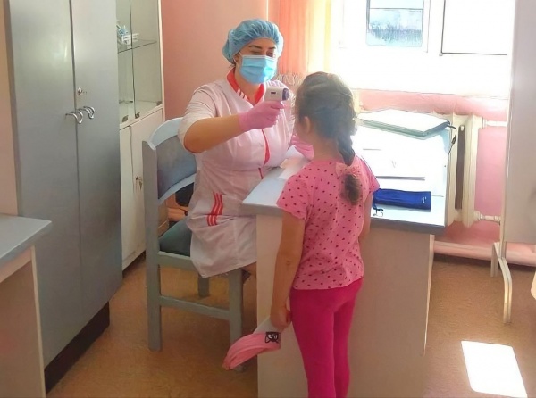 В первые дни учёбы детей осмотрят врачи