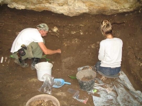 В тандеме с археологами