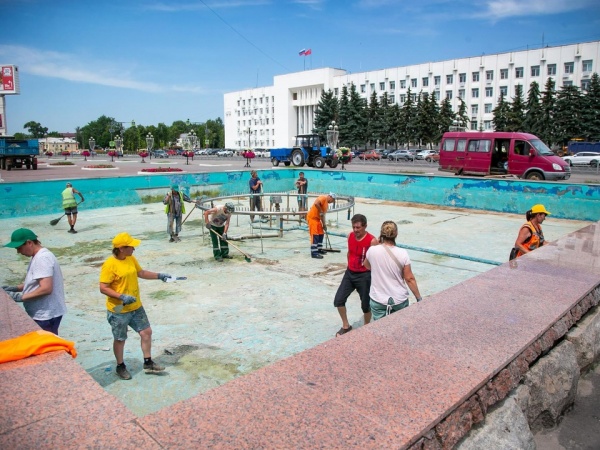 Скоро заработает фонтан на площади Советской
