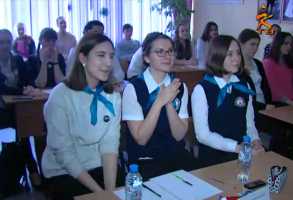 В конкурсе юных журналистов участвовали команды восьми школ