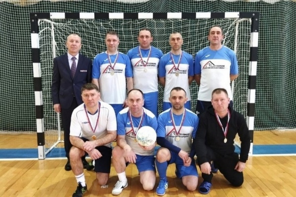 Кубок ветеранов по мини-футболу прошёл в Луховицах