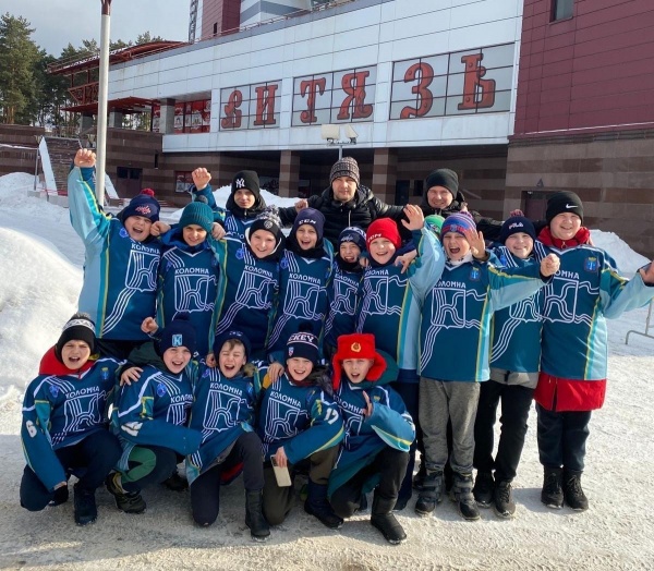 Воспитанники коломенской спортшколы по хоккею будут представлять регион на финальных соревнованиях "Золотая шайба" ﻿