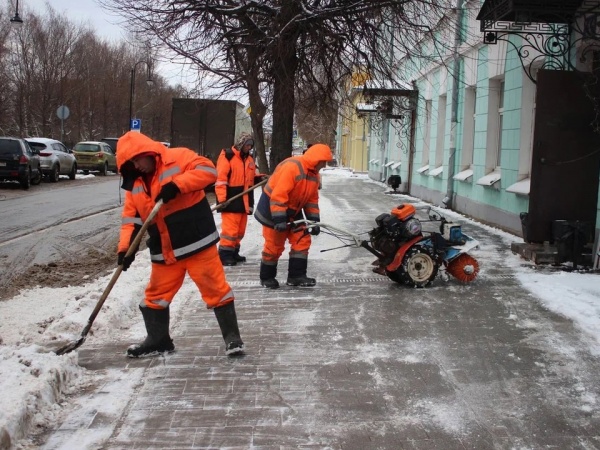 Вопросы по уборке снега можно адресовать в Единую диспетчерскую