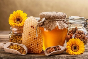 Неправильный мед: на границе застряла почти тонна меда из-за отсутствия этикеток