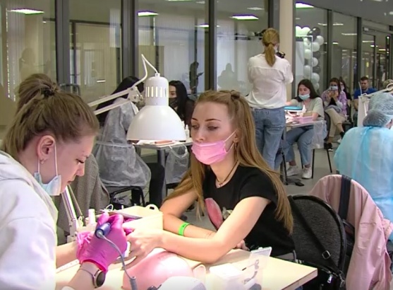Первый городской конкурс мастеров ногтевого сервиса прошёл в Коломне