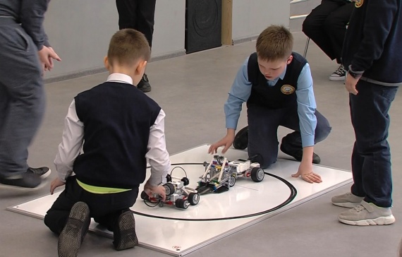 В Песковской школе прошла "Битва роботов"