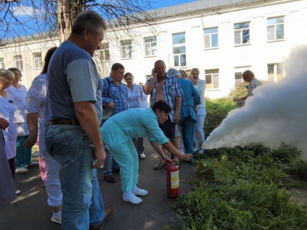 В Коломенской больнице прошла тренировка по пожарной безопасности