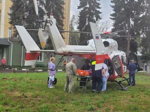 Бригада санавиации приземлилась сегодня в больничном городке Коломны