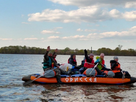 Юные туристы из Коломны открыли сезон водных путешествий