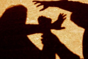 Несовершеннолетнюю коломенскую студентку изнасиловал знакомый