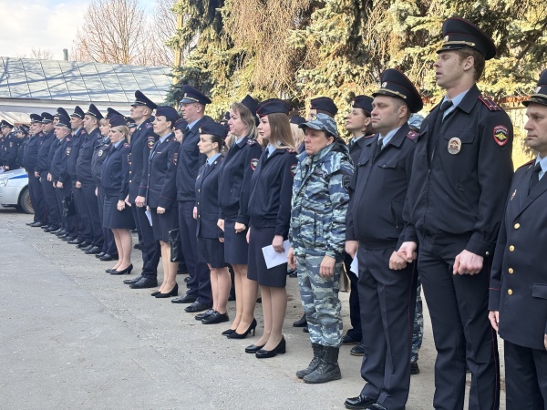 В Коломенском МВД прошёл строевой смотр