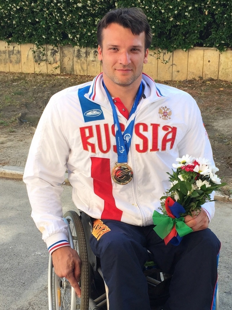 Алексей Кузнецов паралимпиец