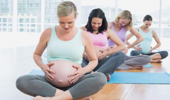 Перинатальный центр приглашает будущих мам на гимнастику