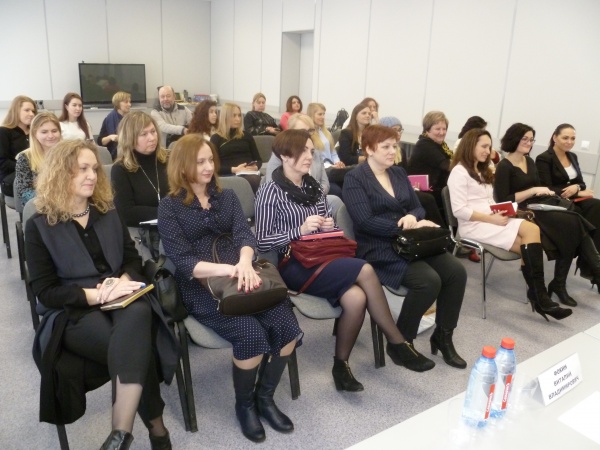 Совещание посвятили образованию Комитета по женскому предпринимательству