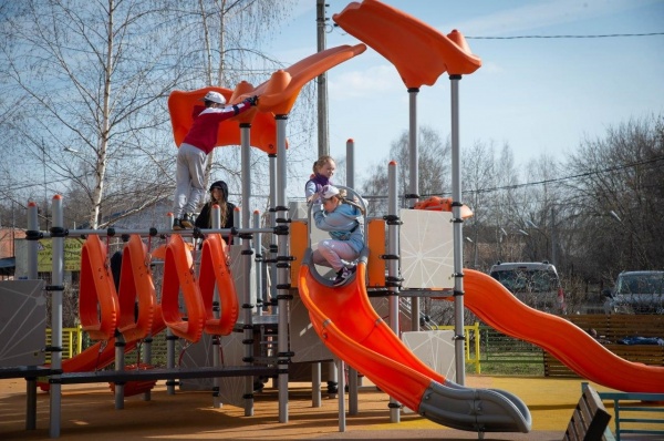 МБУ "Коломенское благоустройство" приведёт в порядок более 30 детских площадок