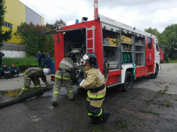 Коломенцы стали лучшим отделением на пожарной автоцистерне
