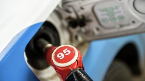 Независимый топливный союз обвинил Федерацию автомобилистов в преувеличении масштаба недолива бензина