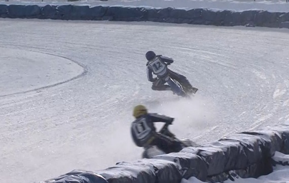 В Луховицах стартуют мотогонки на льду
