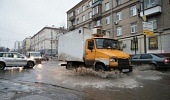 ГИБДД региона просит водителей быть внимательнее на дорогах из-за ледяного дождя