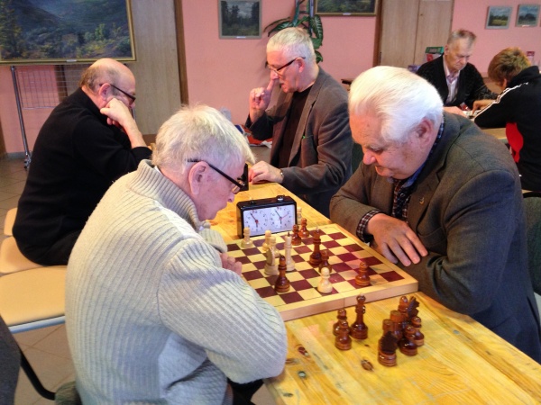 В Черкизово соревновались шахматисты и шашисты