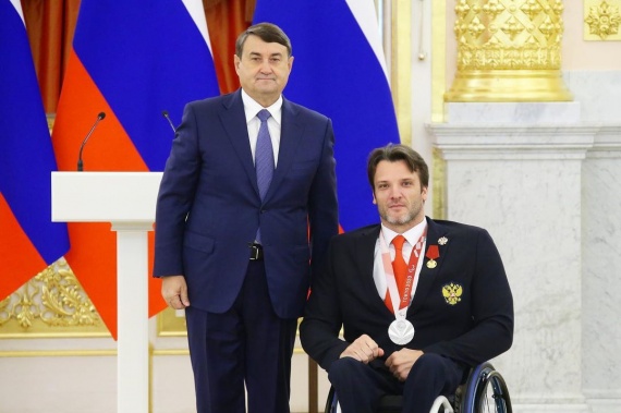 Воскресенец Алексей Кузнецов удостоен медали ордена "За заслуги перед Отечеством I степени"