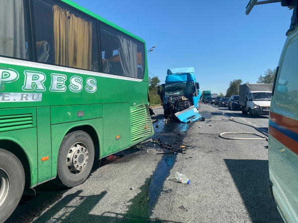 Массовая авария случилась на федеральной трассе в Луховицах