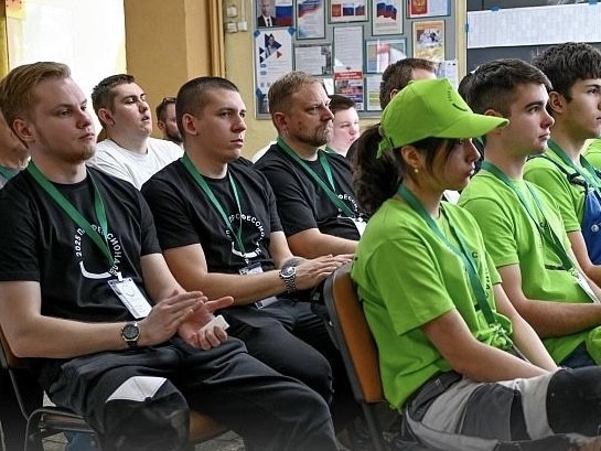 На базе Воскресенского колледжа пройдут состязания по укладке полов