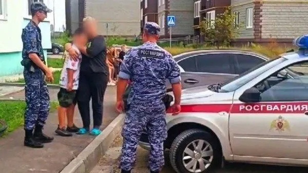 В Егорьевске росгвардейцы отыскали потерявшегося ребёнка